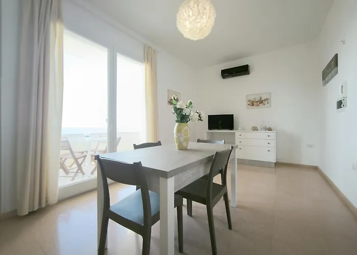 Perla Salentina Fronte Mare Puglia On Line *